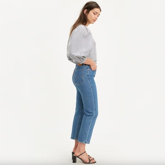 Levi's Premium - Wedgie Straight Fit - Jive Stonewash Medium Wash - Picture 2 of 13